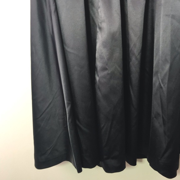 WHBM Sweetheart Basic Little Black Strapless Dress - Picture 3 of 5